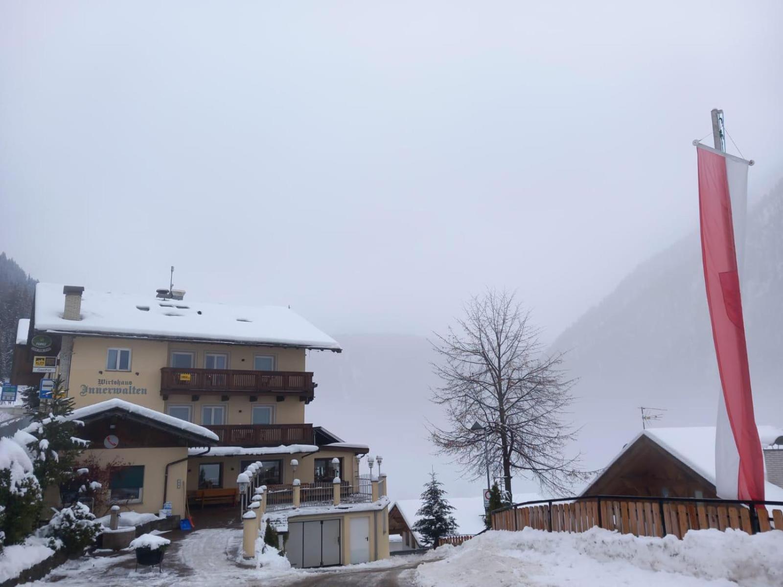 Gasthof Innerwalten San Leonardo in Passiria Luaran gambar